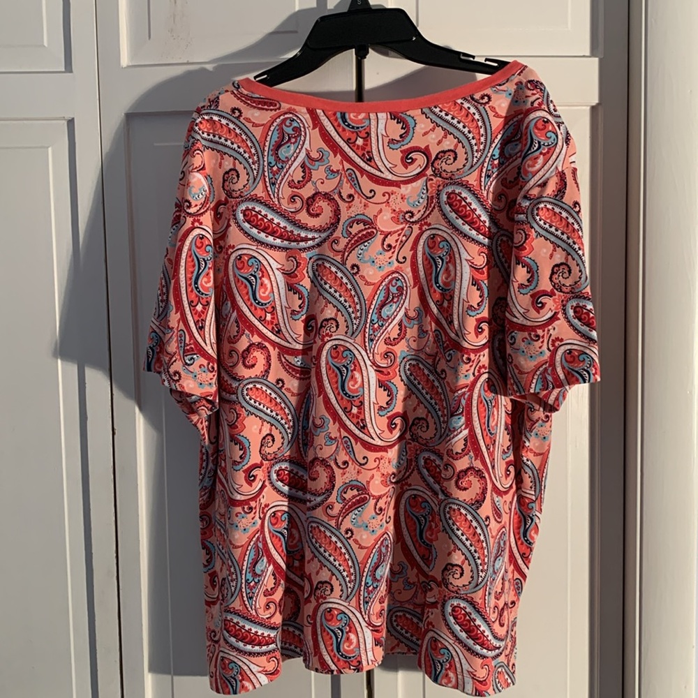 Kim Rogers 1X Multi-colored Paisley Print Short Sleeve T-Shirt EUC - Picture 5 of 6